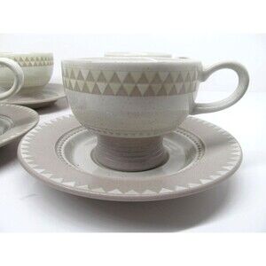 Mikasa Stone Craft "Ventura" Set Of 4 Cups And 4 Saucers
